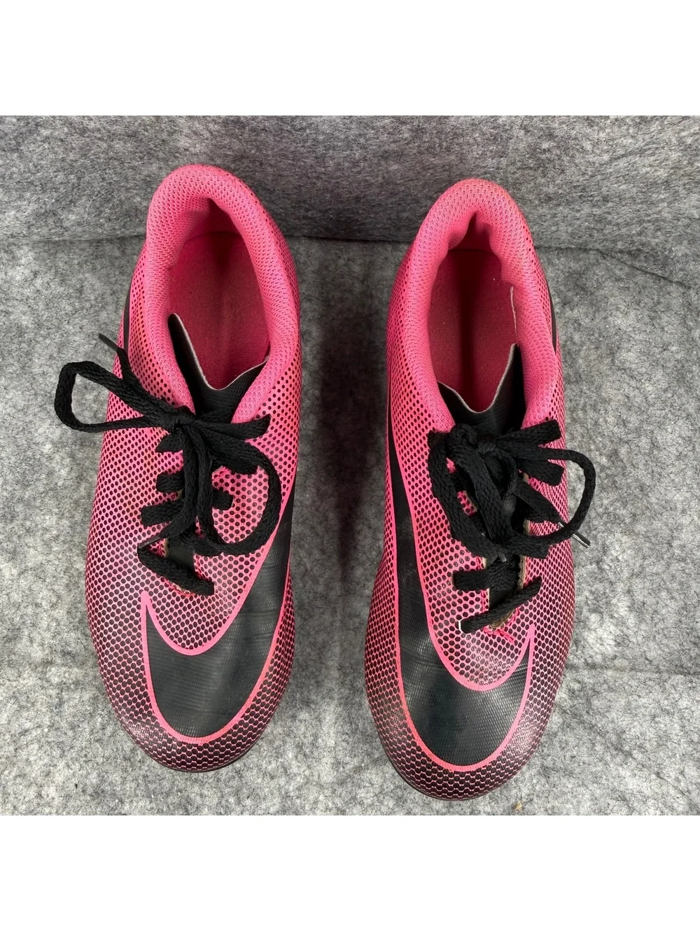 Nike Junior Bravata II FG Soccer Cleats 844442-500 Black Pink Size 1.5Y 972
